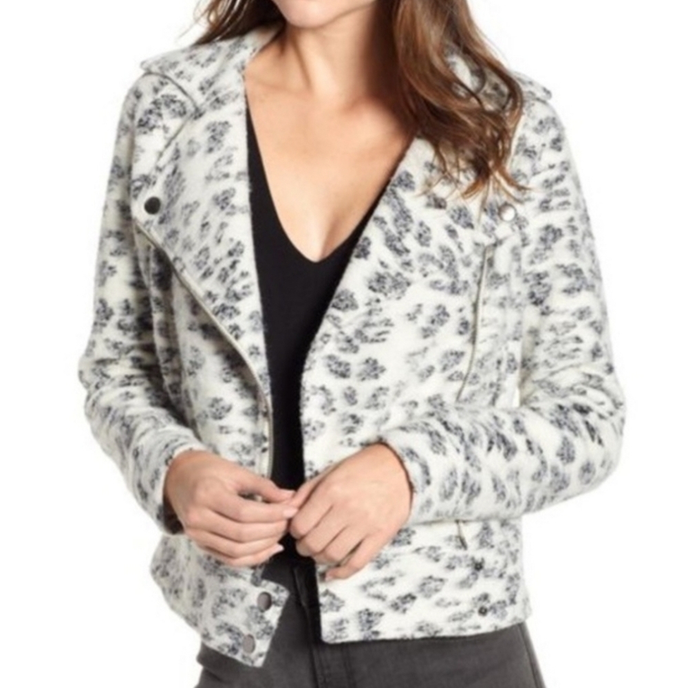 NWT Cupcakes And Cashmere Moto-Styled Knit Bracken Jacket Animal Print Medium